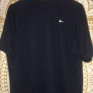 SET PRICE ❤️ Dri-Fit Nike T-Shirt
